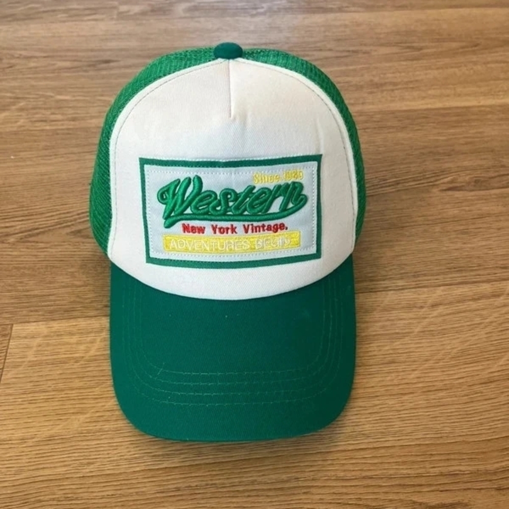 Green & White Kids Trucker Hat